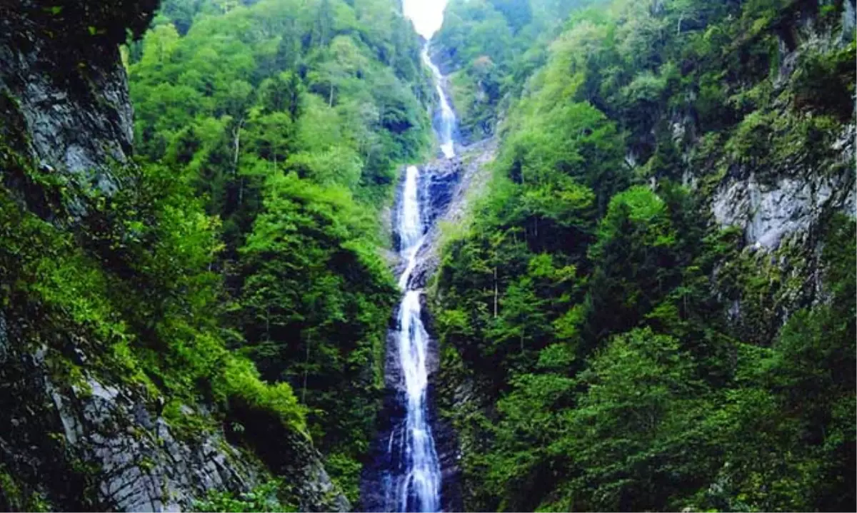 Bulut Şelalesi "Tabiat Anıtı" Olarak Tescillendi