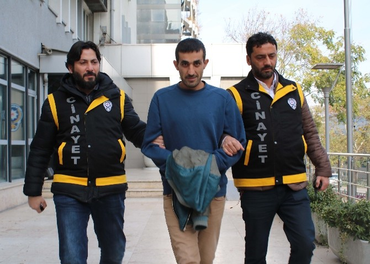 Bursa\'da Kuzenler Arasında Kavga: 1 Ölü