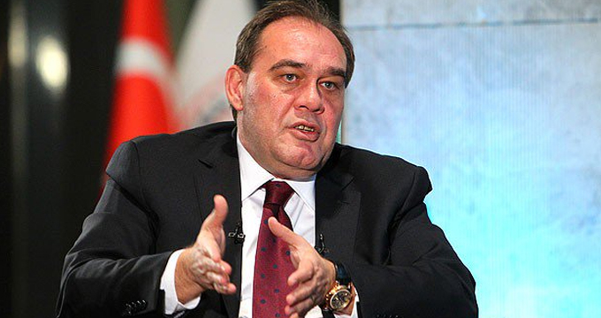 Demirören, Kadroya Yeniden Çağrılan Oyuncular İçin 'Hayırlı Olsun' Dedi