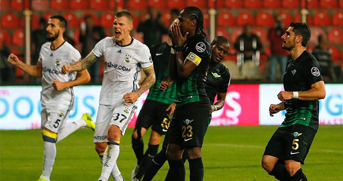 Fenerbahçe Deplasmanda Akhisar Belediyespor'u 3-1 Yendi