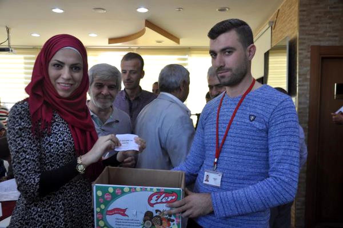 Hatay\'daki Suriyeli Meslek Grupları Temsilci Seçti