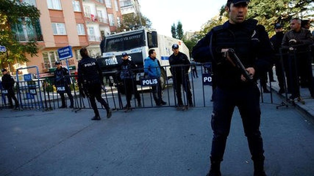 Hdp Meclis Çalışmalarını Durdurma Kararı Aldı