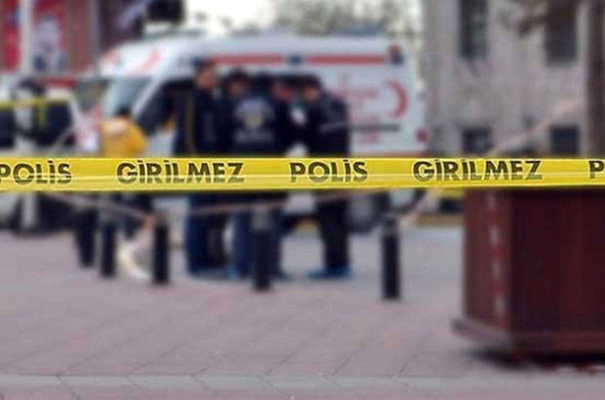 Kocaeli\'de 6. Kattan Düşen 4 Yaşındaki Çocuk Öldü