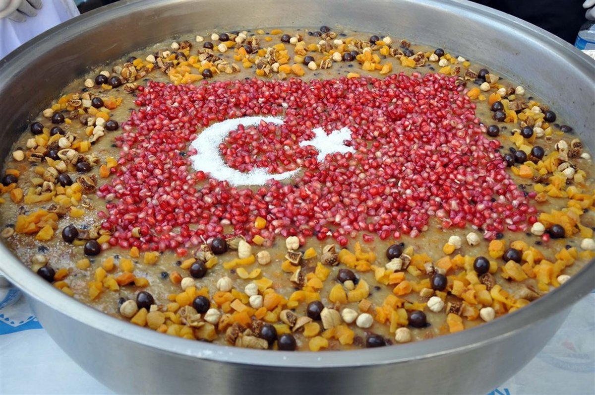 Marmaris\'te Aşure Etkinliğinde Birlik Olma Çağrısı