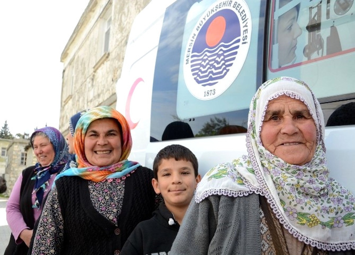 Mersin Büyükşehir Belediyesi\'nden Vatandaşlara Sağlık Hizmeti