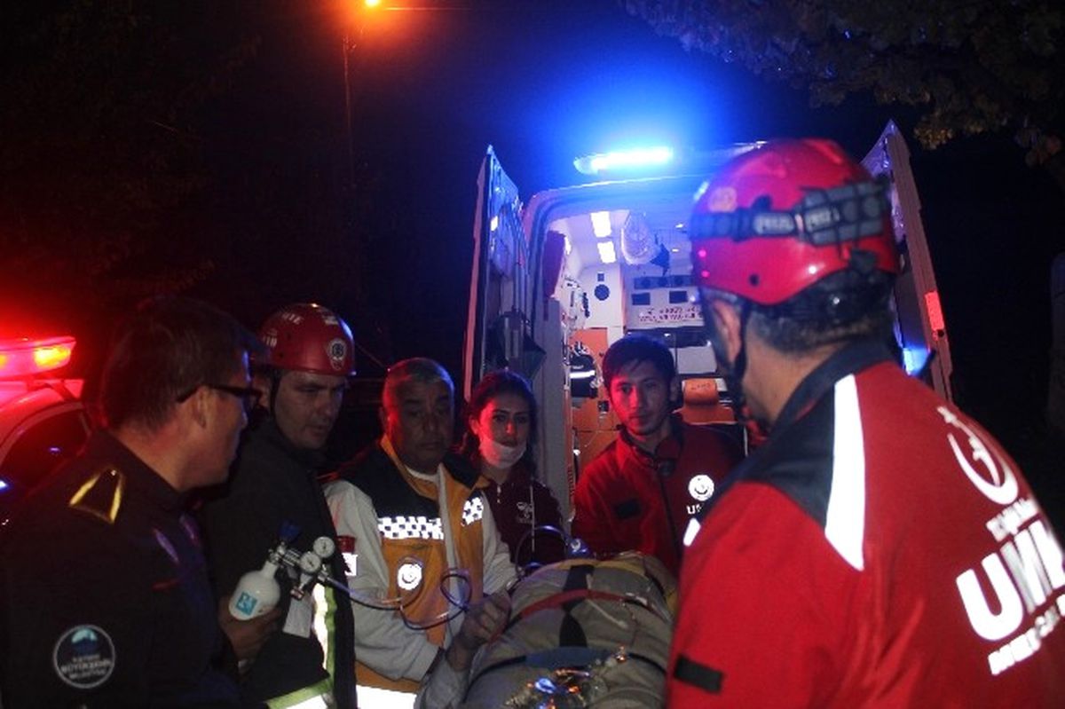 Kayseri'de Sırayla Su Kuyusuna Giren 3 Kişi Bayıldı!