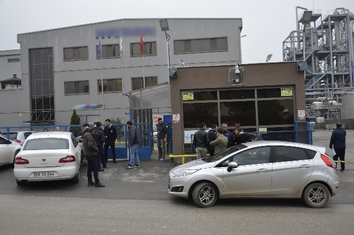 Tekirdağ\'da 9 İşçi Kimyasal Tankı Temizlerken Zehirlendi