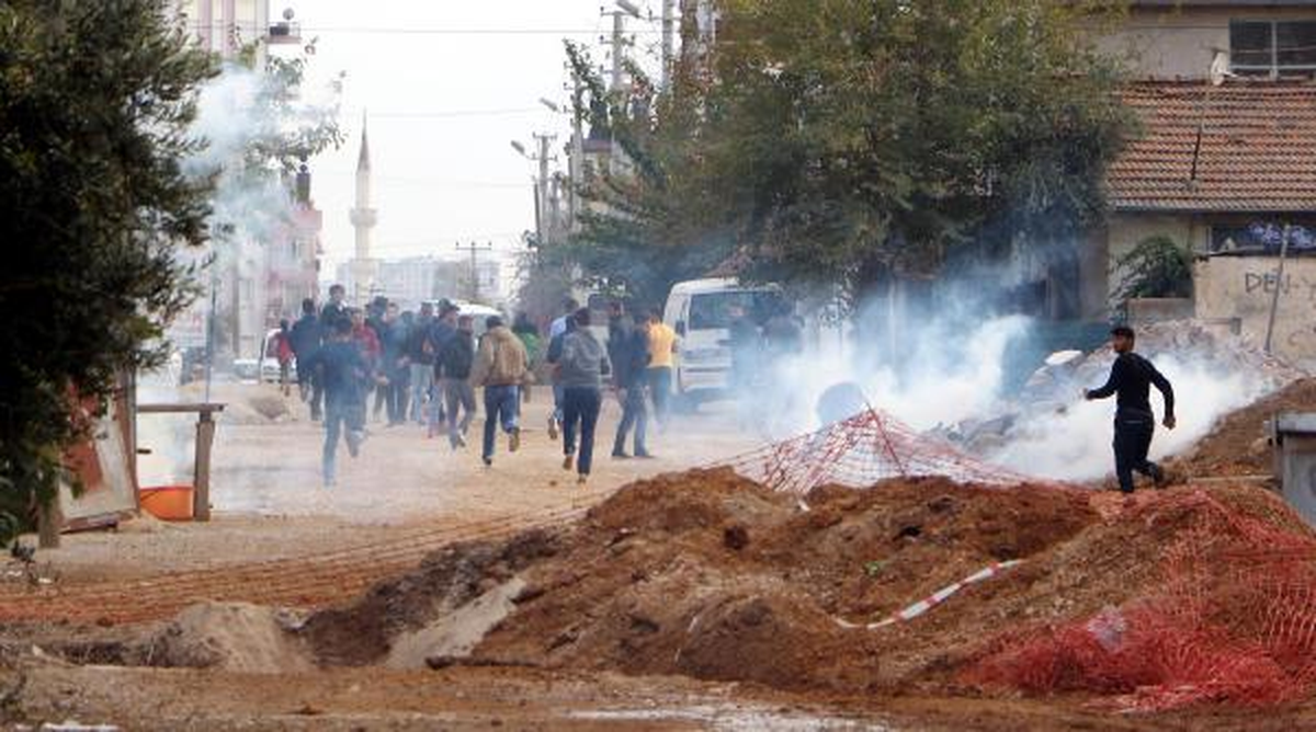 Toma\'ya Atılan Taşa Müdahale: 5 Gözaltı