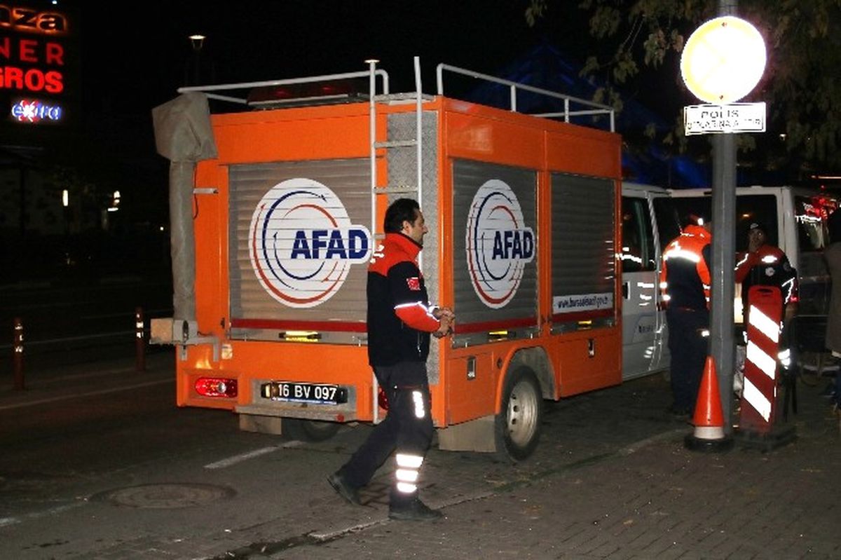 Uludağ\'da Mahsur Kalan 2 Genci Afad Kurtardı
