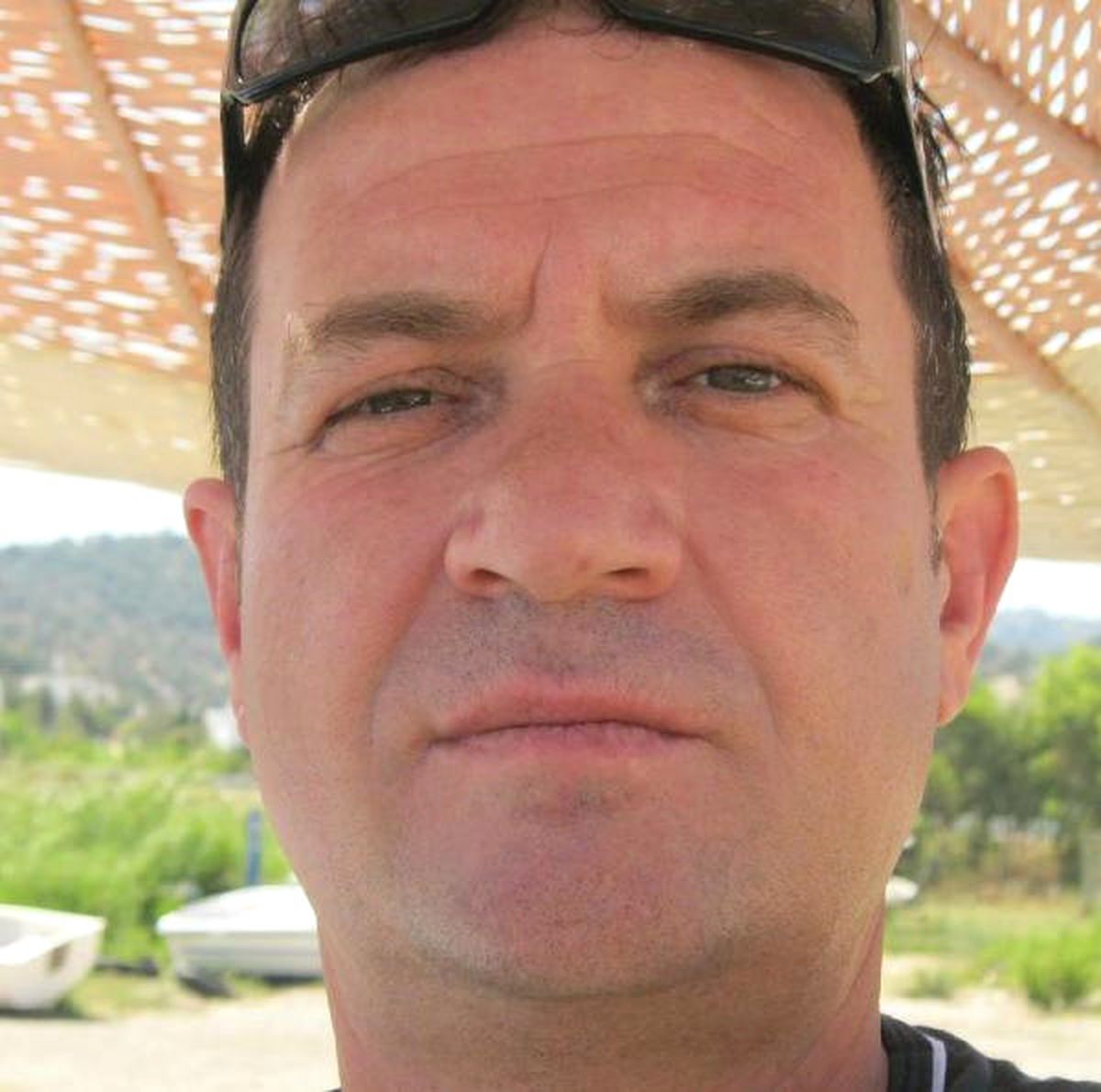 Balkondan Atlayarak İntihar Etti