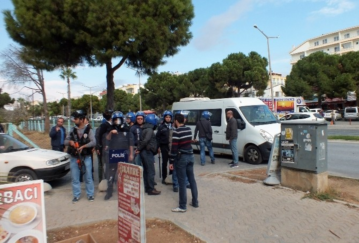 Didim\'de Eş Başkanlarla Birlikte 9 Kişi Tutuklandı