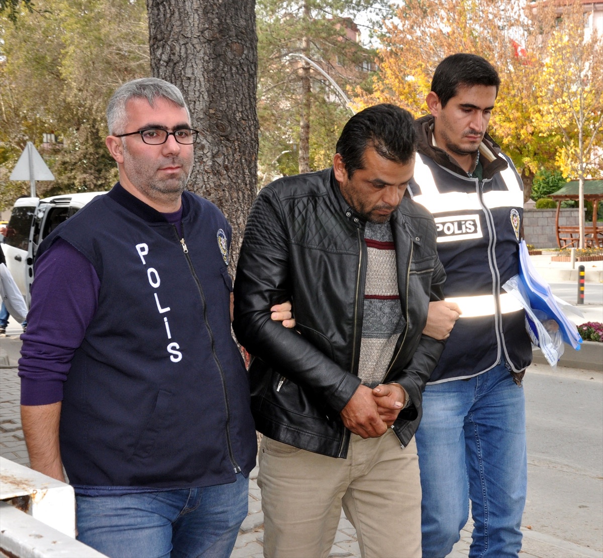 Hırsızlık Zanlısı 2 Kişi Gözaltına Alındı