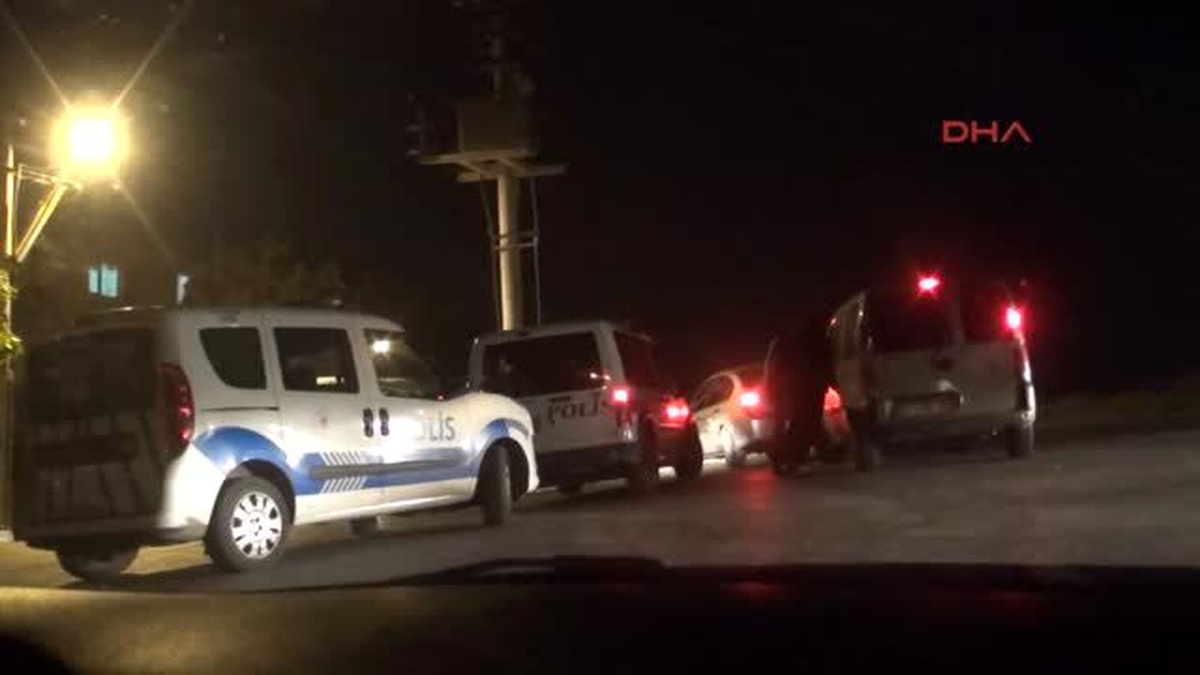 Izmir-Izmir Büyükşehir Belediyesi\'ne Fetö Operasyonu