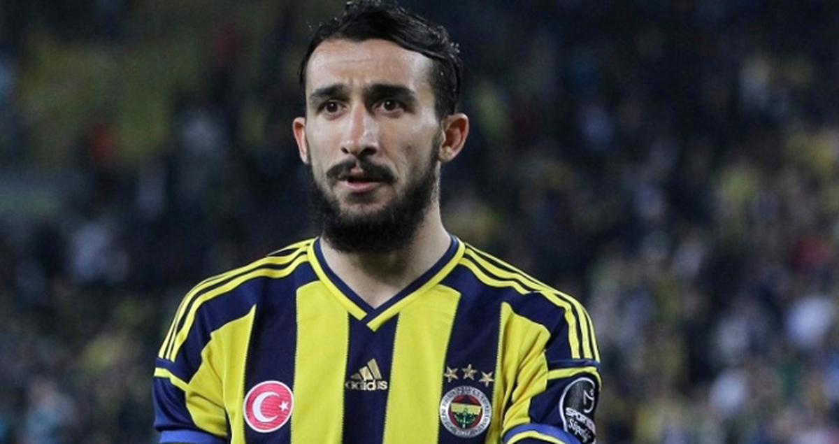 Mehmet Topal'ın Cezalı Duruma Düşmesi, Fenerbahçe'yi Zora Soktu