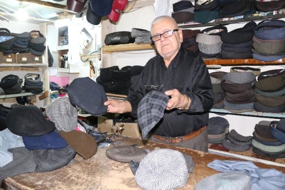 Niğde\'nin Tek Şapkacısı Mesleğini Ayakta Tutmaya Çalışıyor