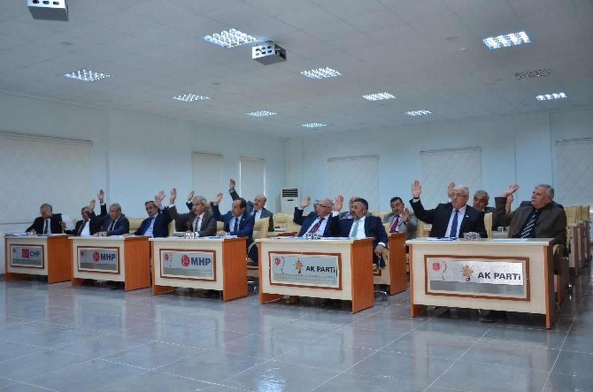 Pazaryeri\'ne Meslek Lisesi Yapılacak