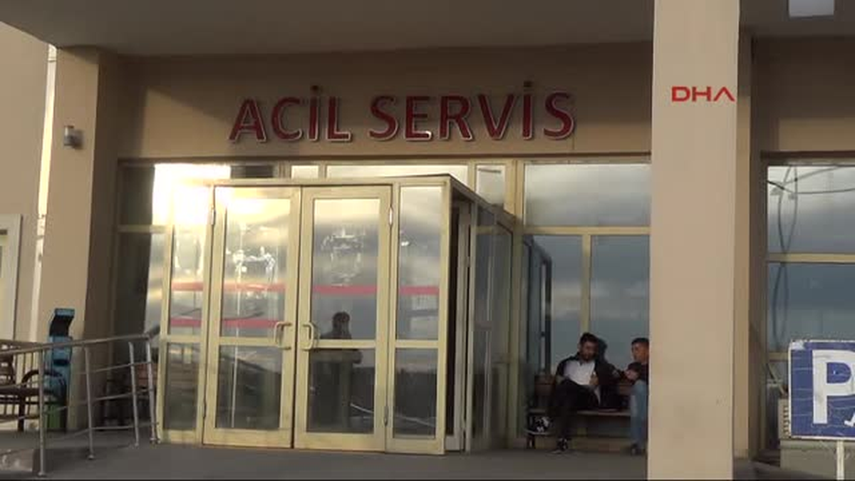 Siverek\'te 27 Öğrenci Okulda Yemekten Zehirlendi