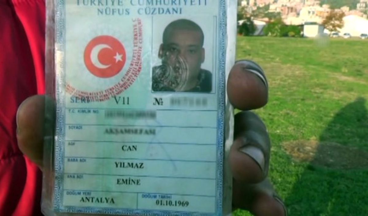 Soyadına Kimse İnanmıyor!