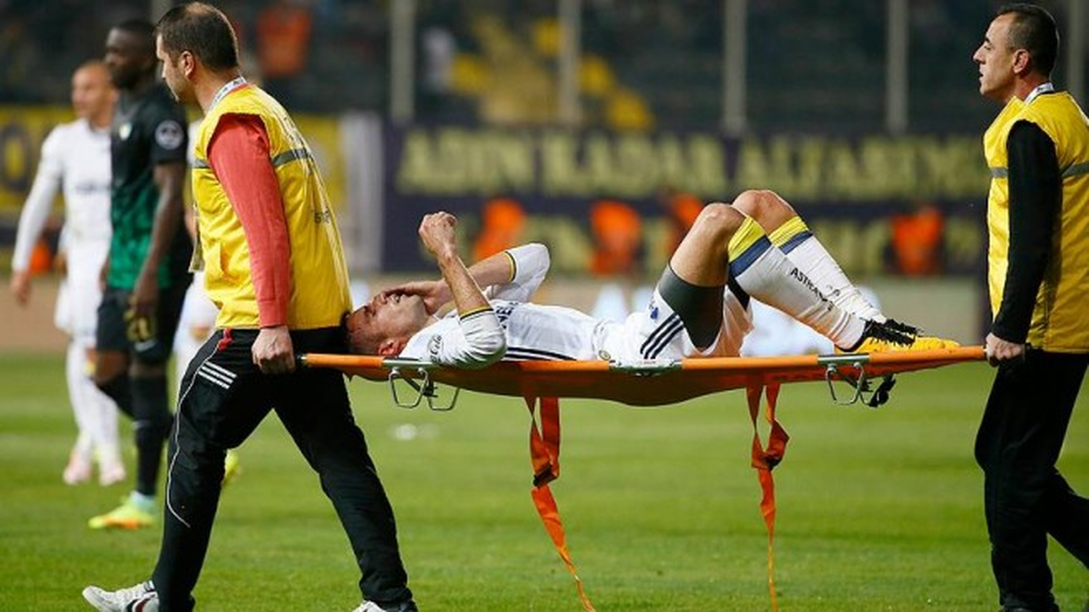 Tff\'den Robin Van Persie Açıklaması