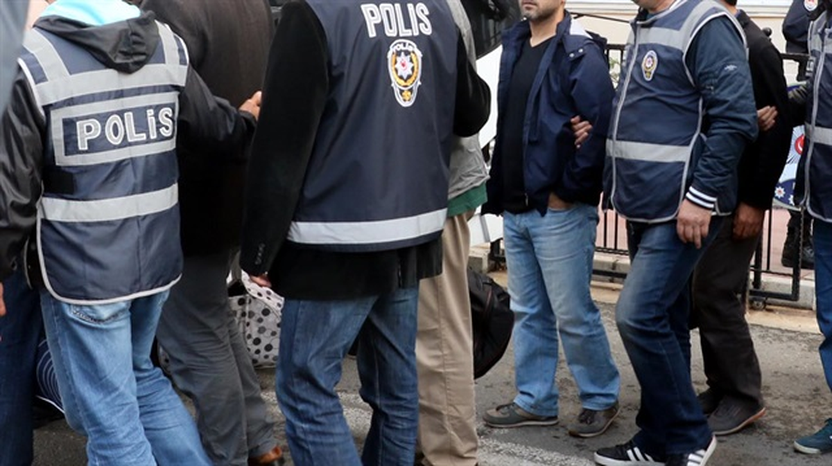 17 Polise Tutuklama İstemi