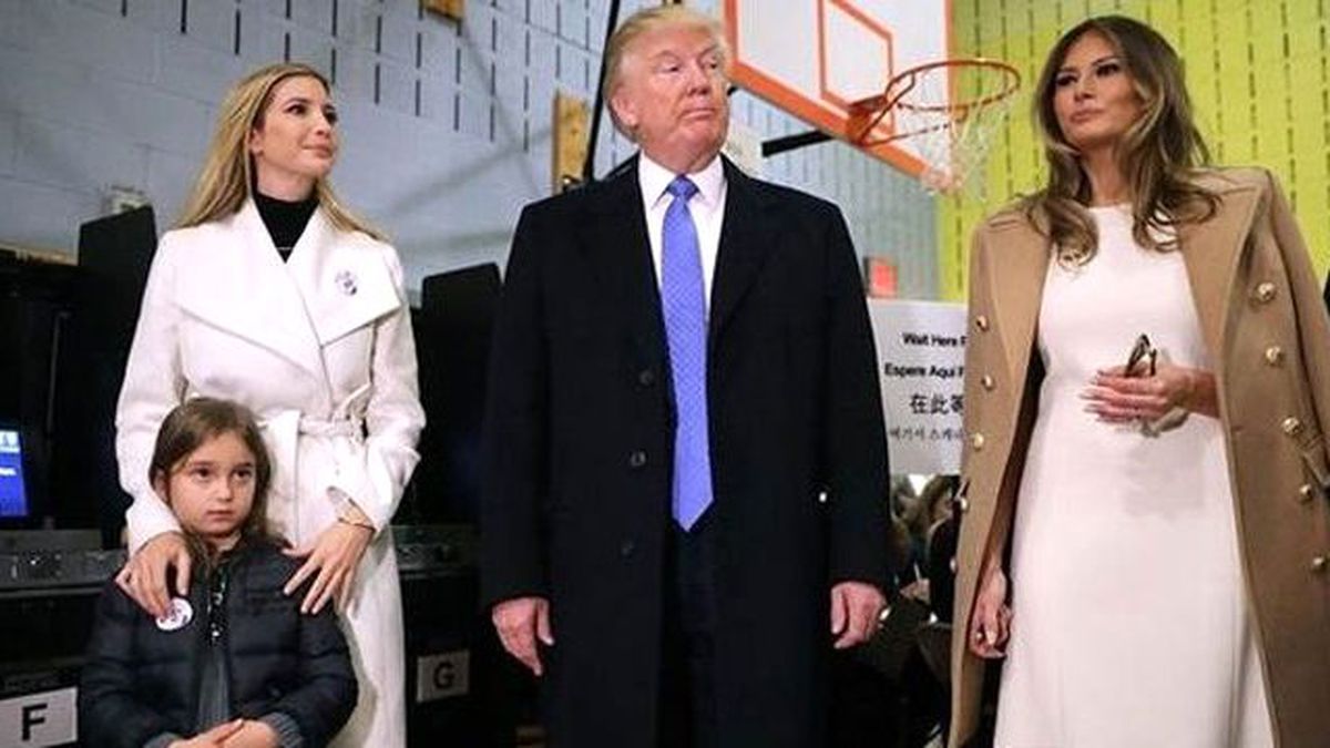 Donald Trump, Kendisine Verilen Oyların Clinton'a Yazıldığını İddia Etti