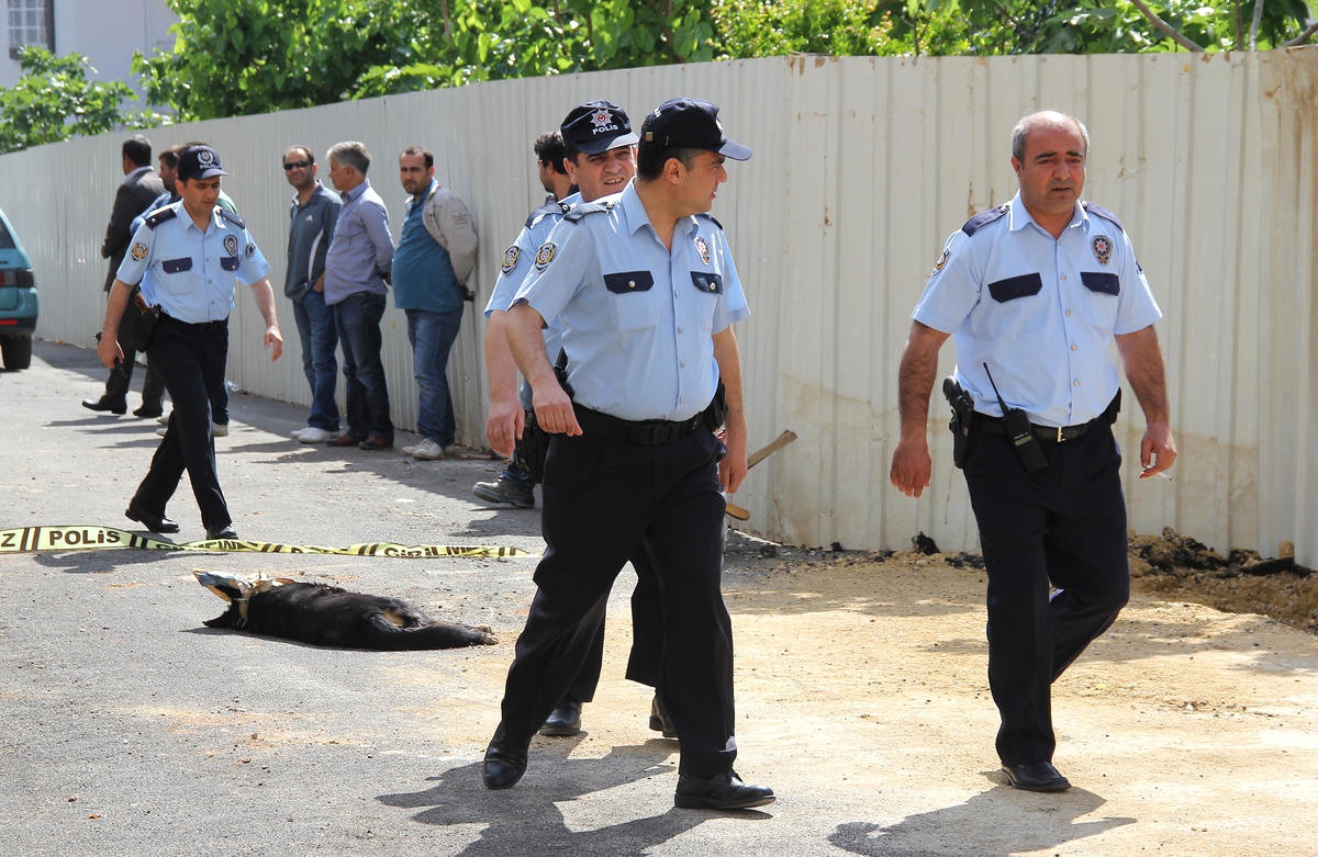 Adana Polisi Vatandaşın Huzuru İçin 24 Saat Uygulama Yapıyor