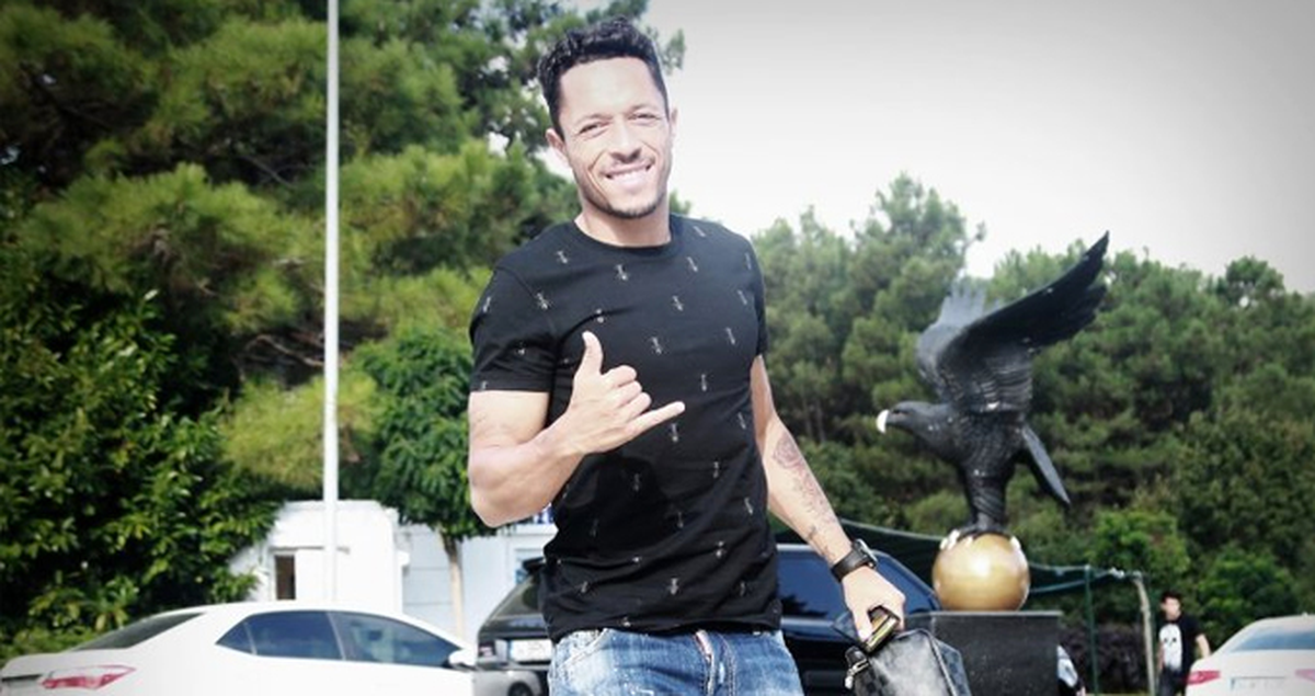 Adriano, Vergi Kaçırma İddiasıyla Hakim Karşısına Çıkacak