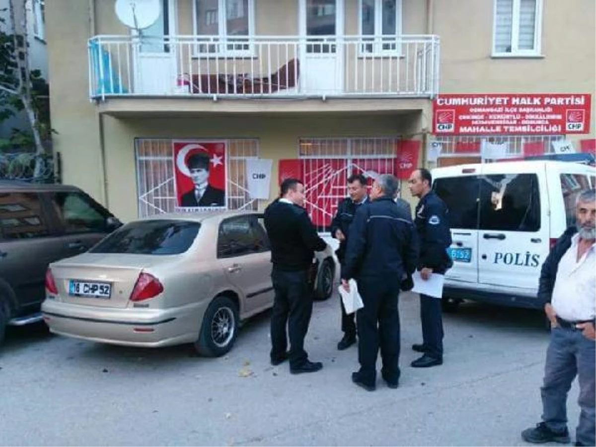 Bursa\'da CHP Mahalle Temsilciliğine Saldırıya Tepki