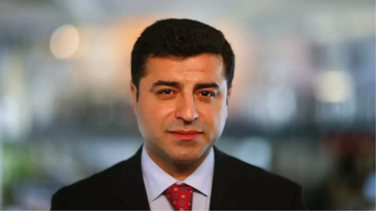 Dha Ankara- Hdp Grup Toplantısında Demirtaş\'ın Cezaevinden Gönderdiği Mektubu Okundu (2)