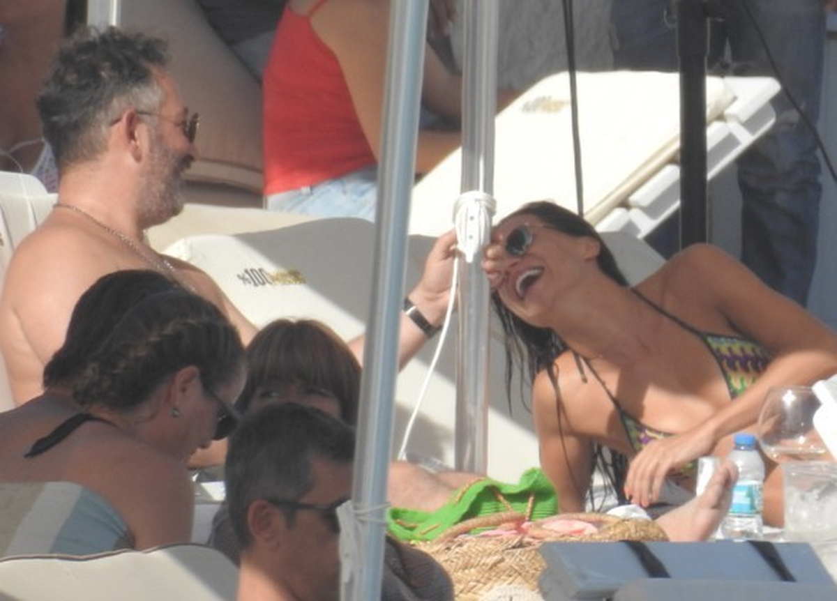 Ebru Şallı ve Cem Yılmaz Hiç Ayrılmamış