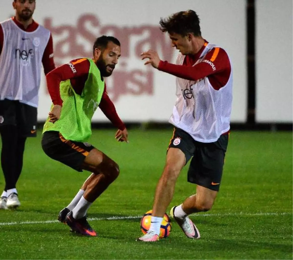 Galatasaray, Fenerbahçe Derbisinin Hazırlıklarını Sürdürdü