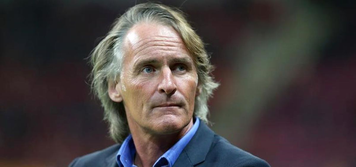 Galatasaray Kulübü Başkanı Özbek: Yönetim Olarak Bay Riekerink\'i Destekliyoruz, Kulübü Başarıya...
