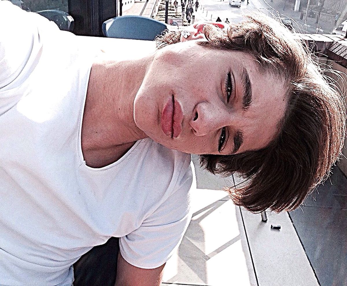 Liseli Instagram Fenomeni Kalp Krizi Geçirip Öldü