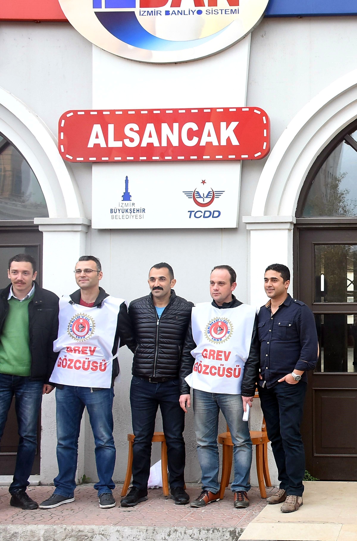 İzmir Toplu Ulaşımında Banliyö Sıkıntısı