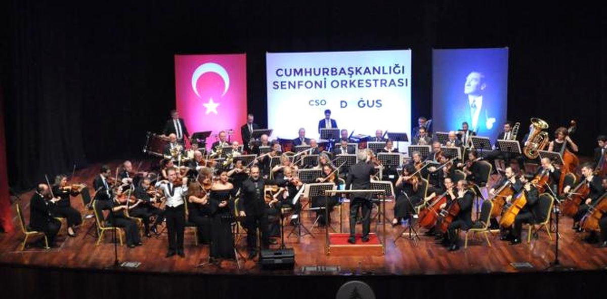 Kampüste Senfonik Akşamlar" Konseri