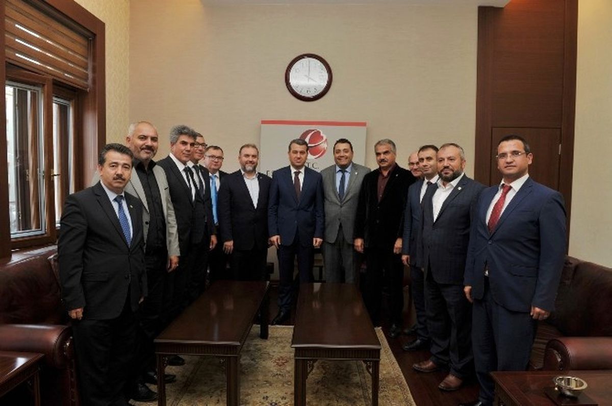 Memur-Sen Konfederasyonuna Bağlı Sendikalar, Vali Çelik\'i Ziyaret Etti