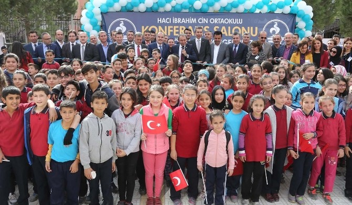 Pamukkale Belediyesi\'nden Eğitime 5 Milyon TL\'lik Destek