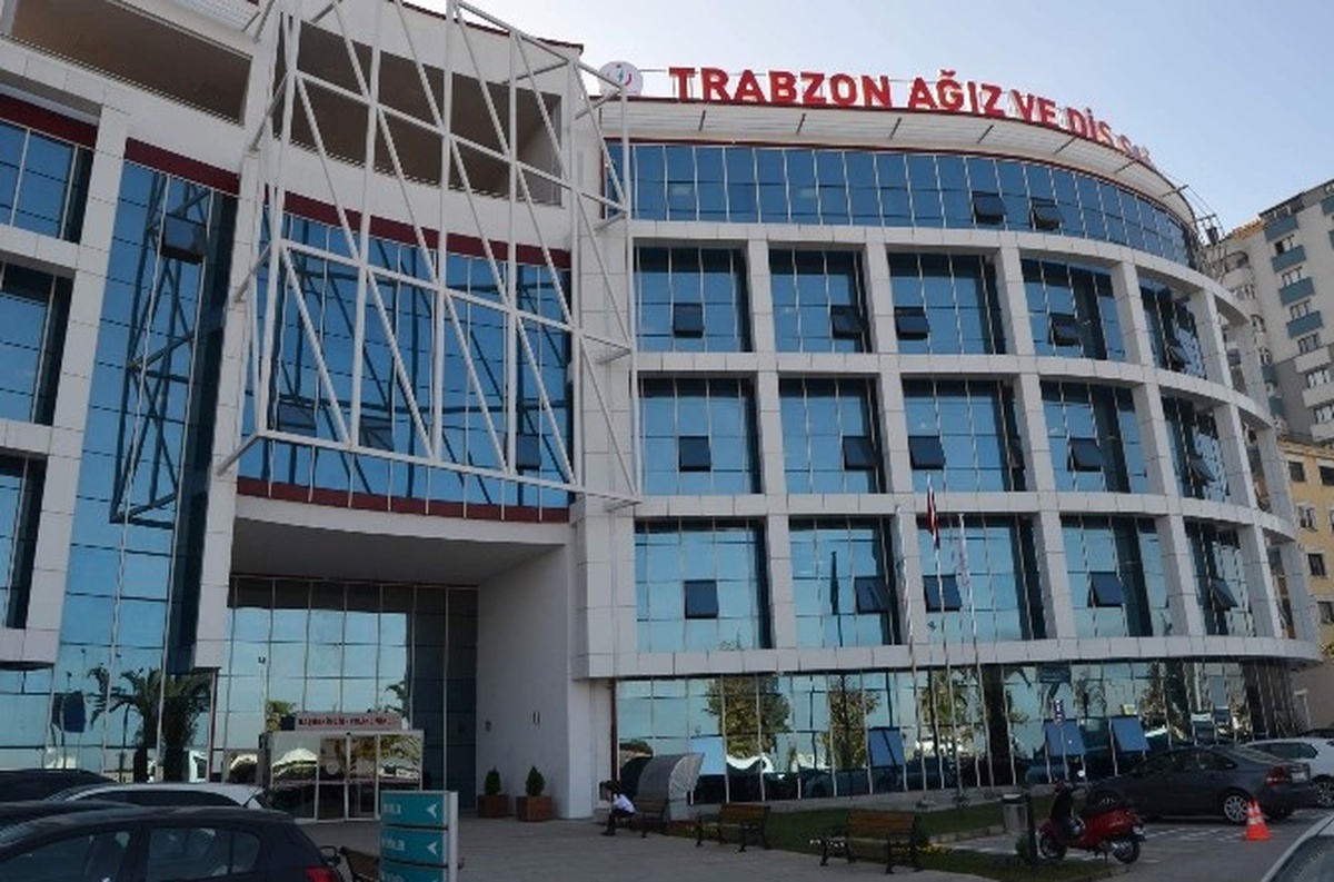 Trabzon Ağız ve Diş Sağlığı Merkezi Yeni Yerinde Hasta Kabulüne Başladı