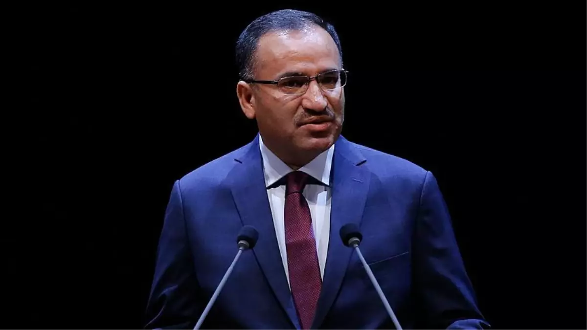 Adalet Bakanı Bozdağ: "Dün Hdp\'nin Grup Toplantısına Bazı Ülkelerin Büyükelçileri Giderek, Bu...