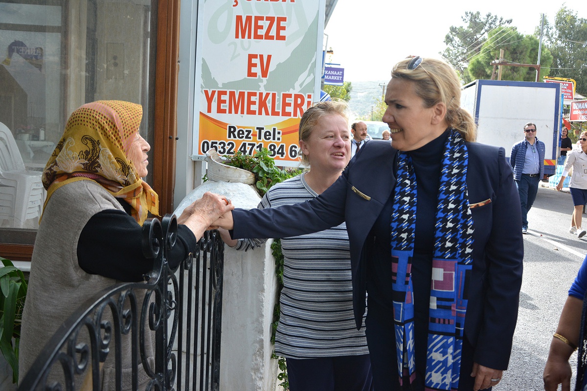 Başkan Uyar Balıklıova Halkının İsteklerini Dinledi