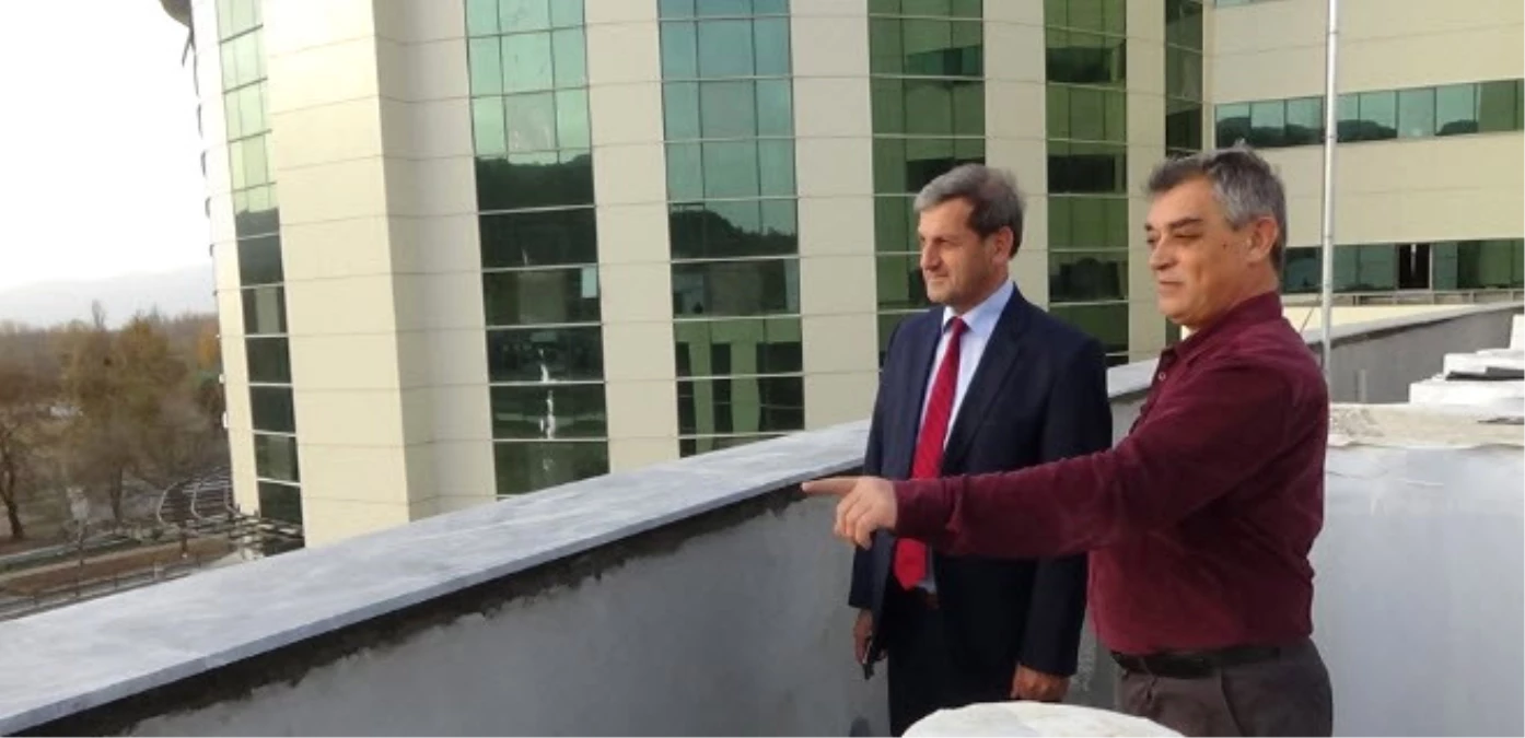 Belediye Başkanı Süleyman Özkan, Hastane İnşaatını İnceledi