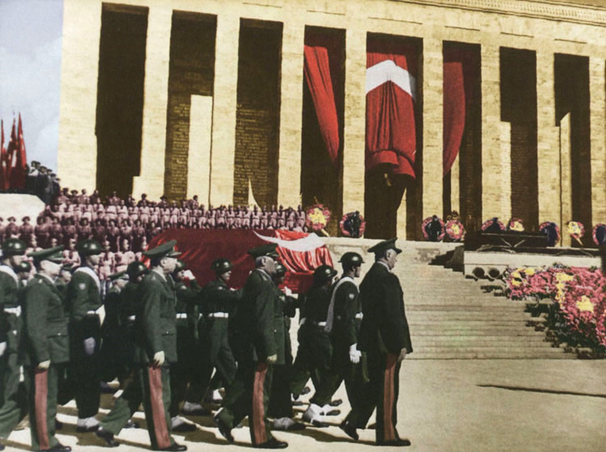 Dha Ankara - 10 Kasım Atatürk\'ü Anka Günü ... Dkk Tarafından Hazırlanan \'1881 Karede Anıtkabir\'