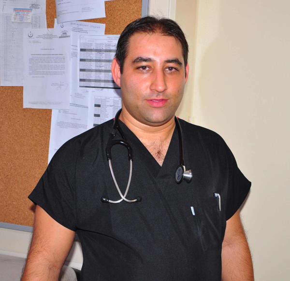 Robin van Persie'ye Müdahale Eden Doktor, Yıldız Futbolcuyu Tanımamış