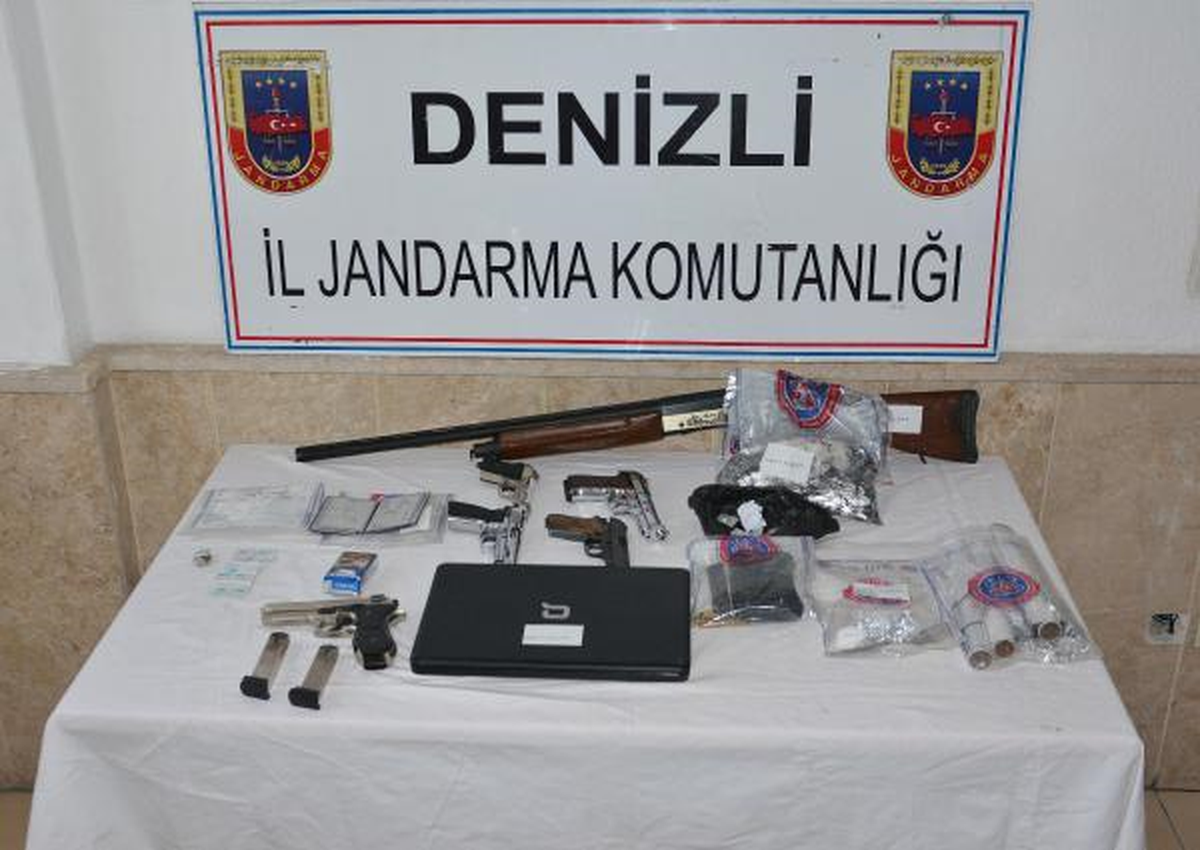 Honaz\'da Uyuşturu Operasyonu: 7 Gözaltı