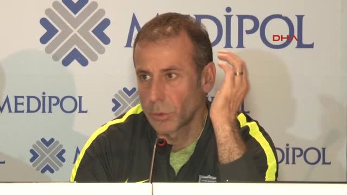 Medipol Başakşehir\'in Kaptanı Emre Belözoğlu Açıklama