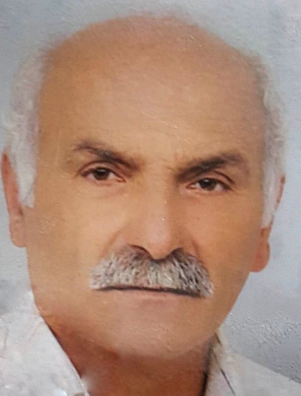 Merdivenden Düşen Yaşlı Adam Hayatını Kaybetti