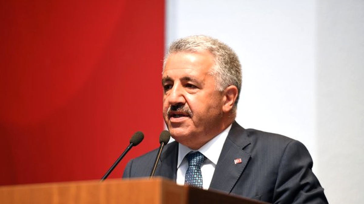Ulaştırma, Denizcilik ve Haberleşme Bakanı Arslan Açıklaması