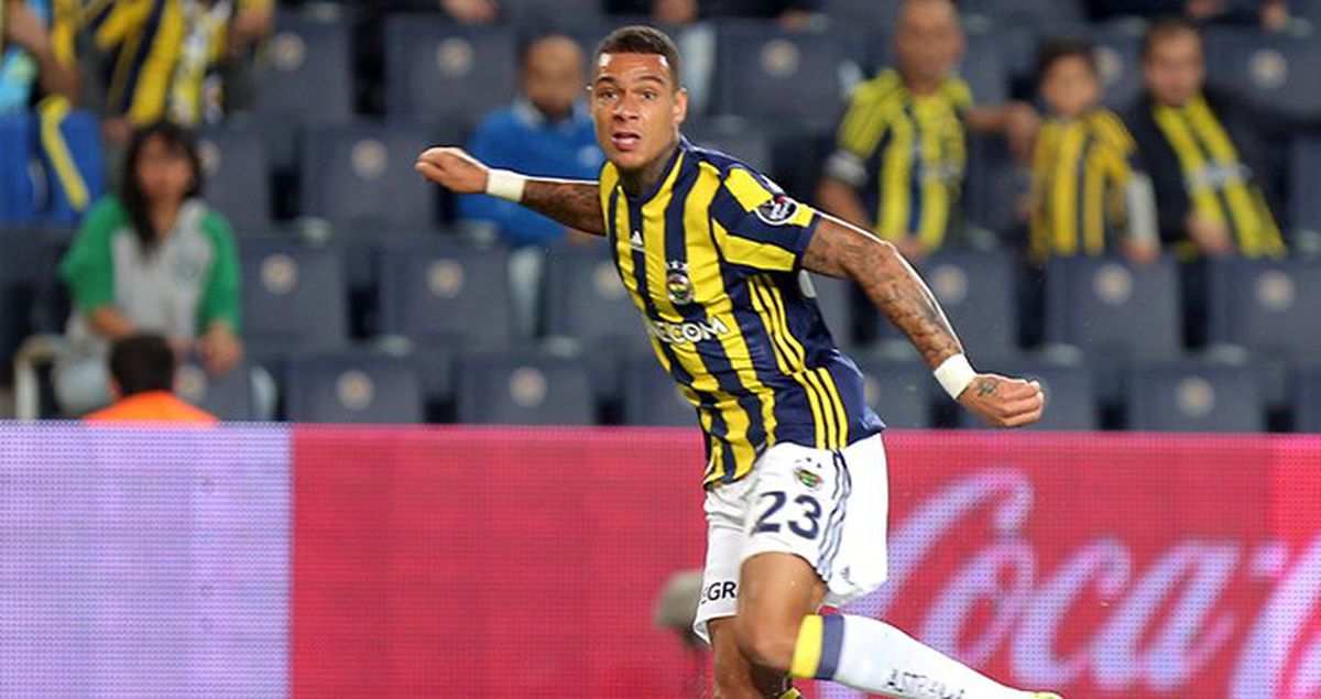 Van der Wiel, Derbi Hazırlıklarına Katılmadı
