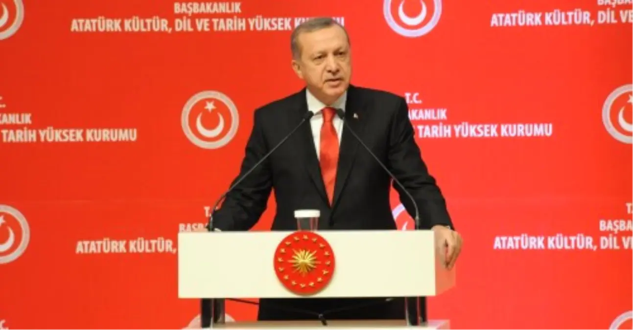 3-Erdoğan, Atatürk Kültür, Dil ve Tarih Yüksek Kurumu Tarafından Düzenlenen Anma Töreni Ne Katıldı