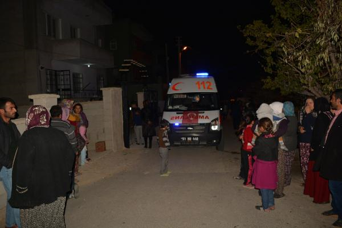 Anne ile Oğlu Sobadan Sızan Gazdan Zehirlendi